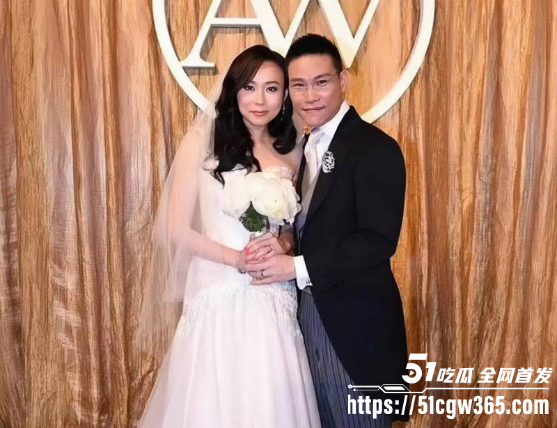 香港男歌手苏永康出轨嫩版邓丽欣07