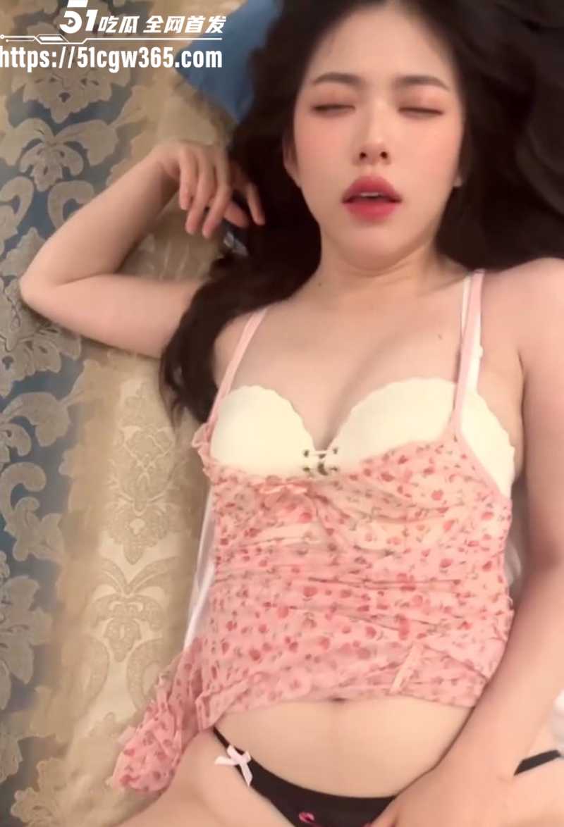韩国健身女神tinaislove最新福利视频流出3拷贝
