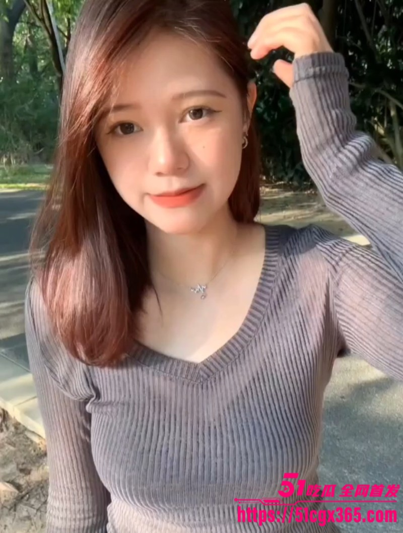 超美大奶妹 大尺度私拍视频曝光 8