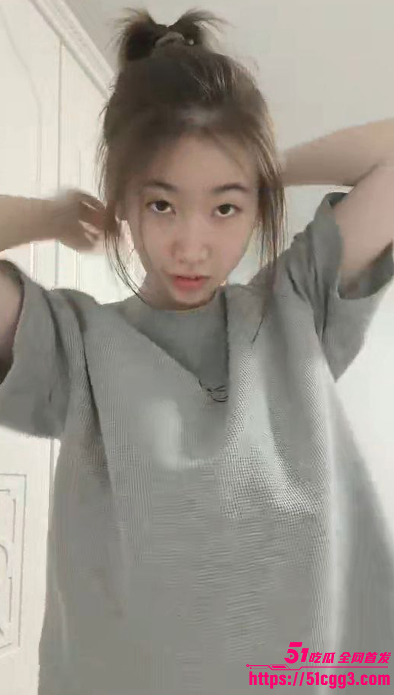 校花张佳莹自慰3