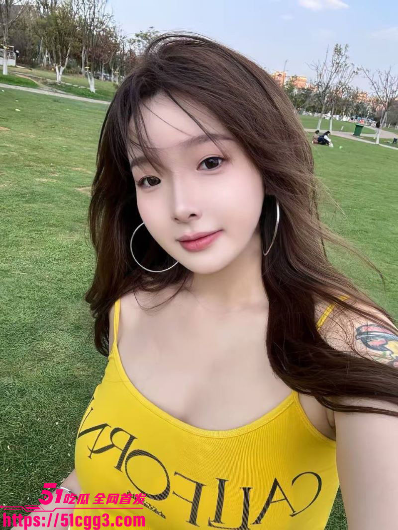 湖南童颜巨乳大学生童莉莉私下自慰视频曝光 2