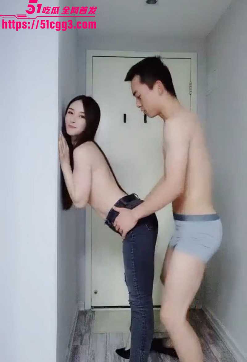 气质超好的美女主播仔仔没电了线下约炮视频流出9拷贝