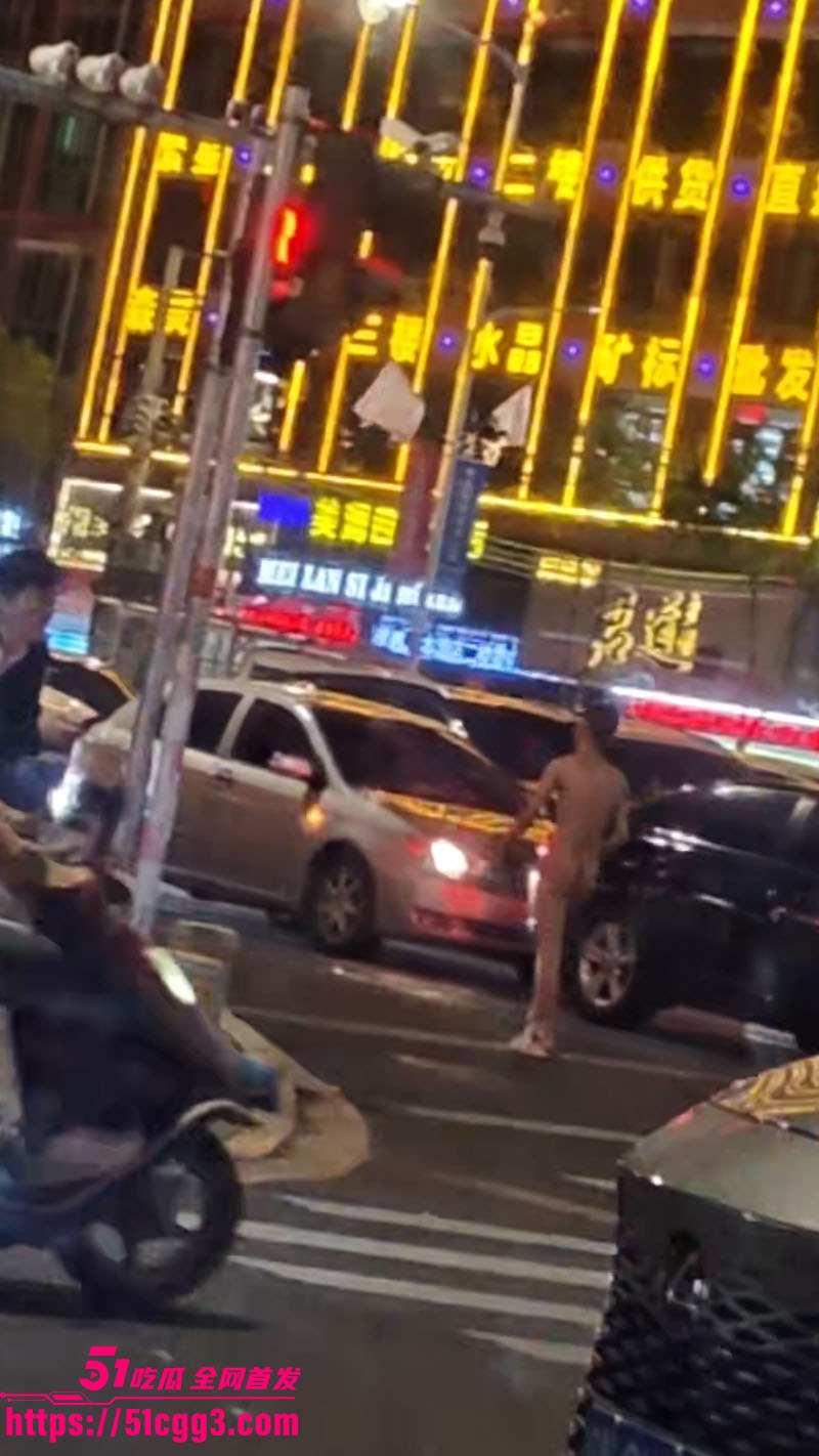 水贝裸男3