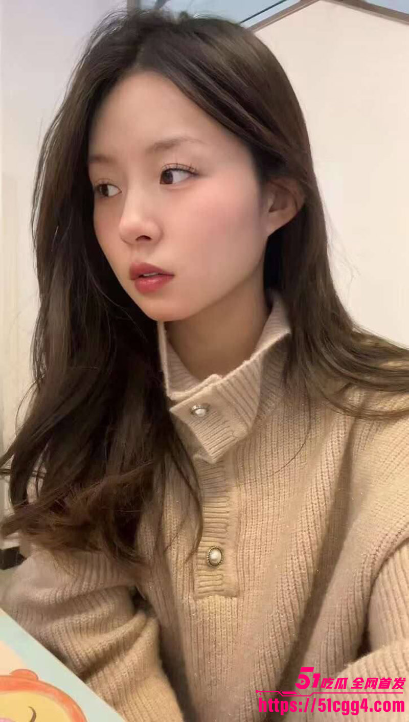 顶级约炮大神 深圳第一深情 约操良家小妹 床技一流骚到骨子里 主动深喉吞到根部求内射！