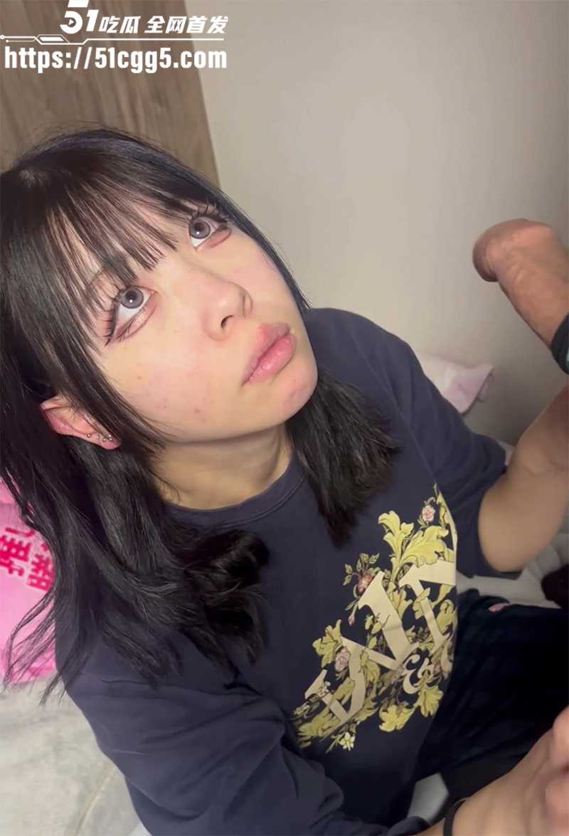 日本清纯嫩妹约炮合集流出 2 拷贝