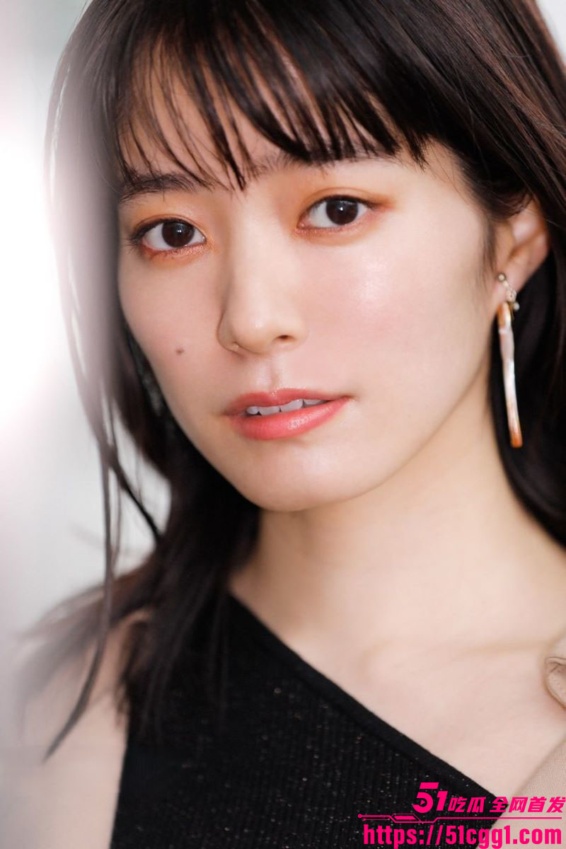 日本知名模特 橘凜々子 性爱视频流出 超专业的表情管理 简直是AV正片的现场教学！