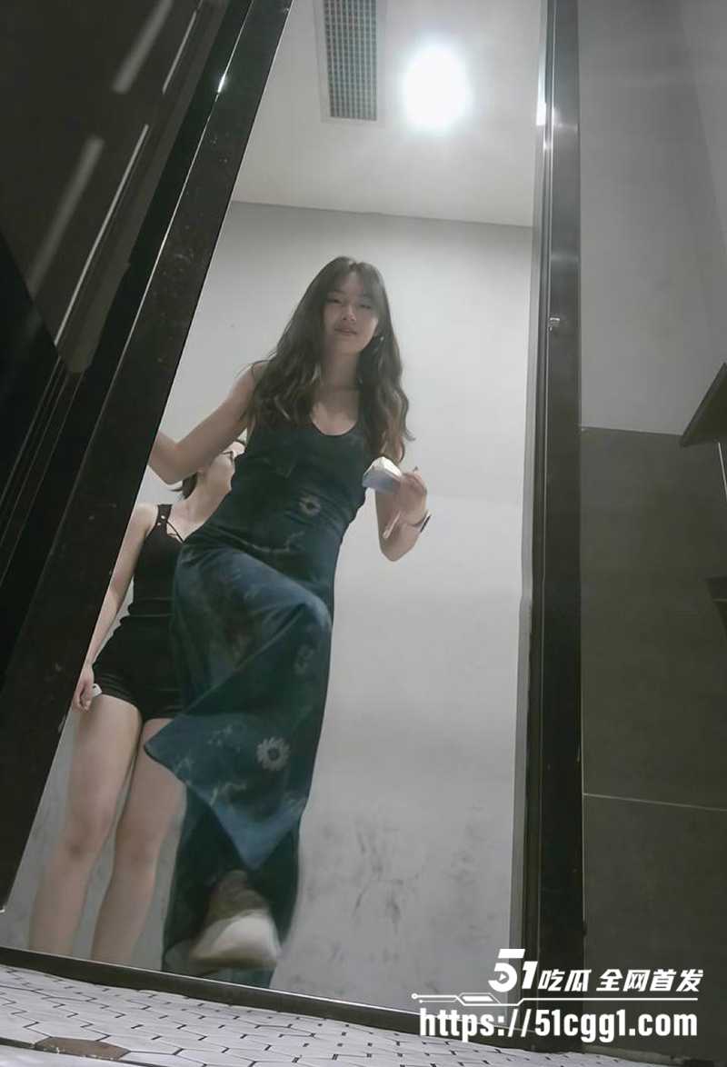 商场女装区厕拍珍藏外泄 3 拷贝