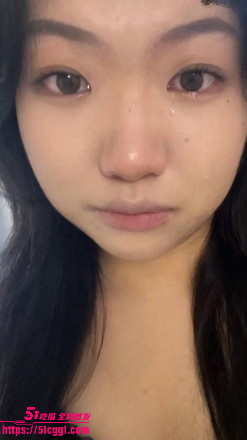 河北保定万人骑公交车 刘佳音 明码标价一千操一次 放尿自慰视频流出！