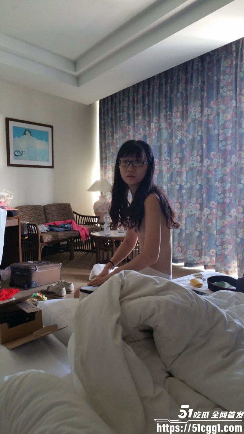 清纯校花宋晓云性爱视频流出 4