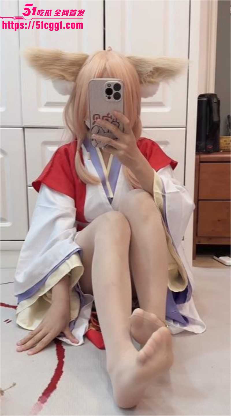超嫩萝莉福利姬 琴喵 自慰私拍 腿裹肉丝淫语挑逗 假屌跳蛋齐上阵 娇喘声销魂淫荡！