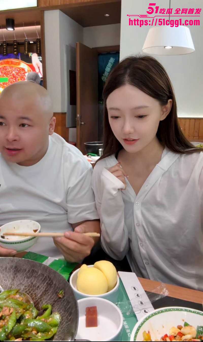 老狗被前妻白羽曝光KTV聚众淫乱08