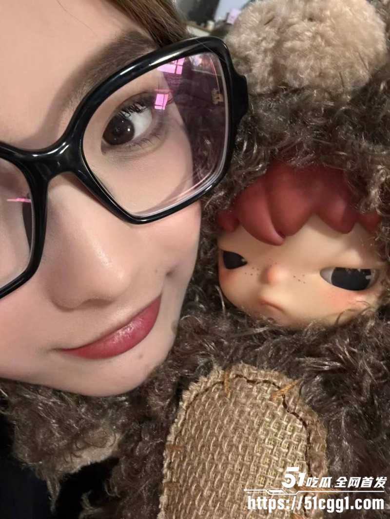 陕西西安极品名媛吴墨晗不雅视频02