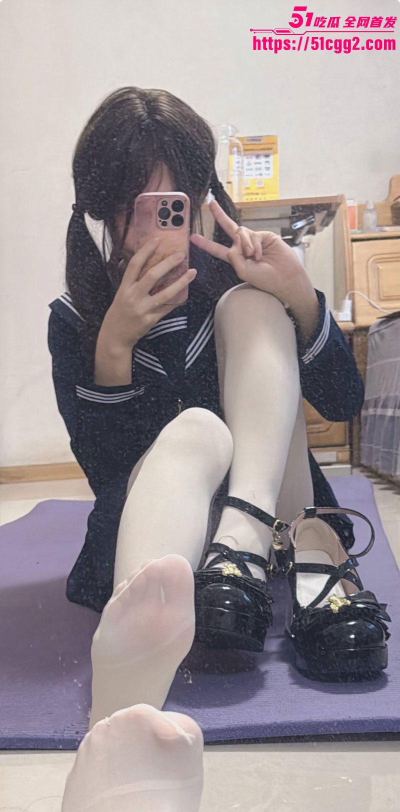 困困喵3P调教2