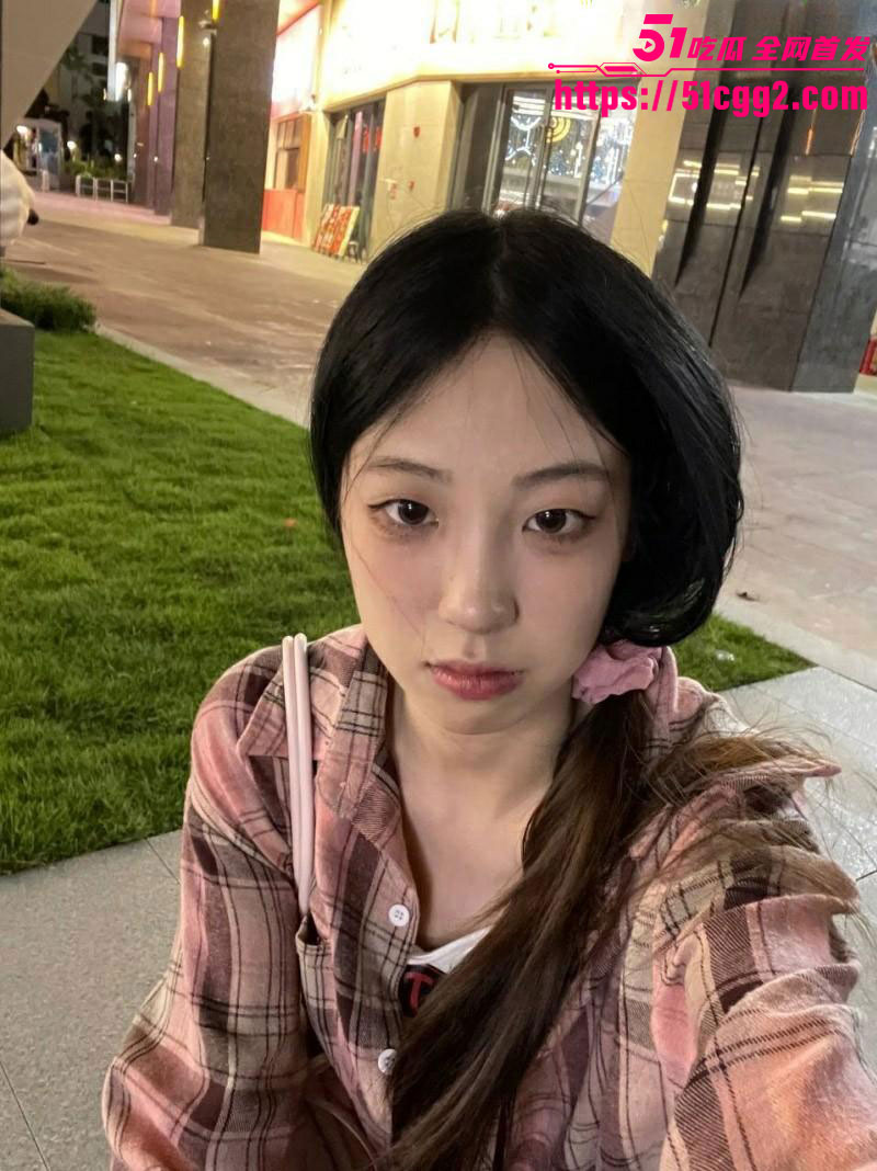 广东中山张倩倩性爱视频曝光3