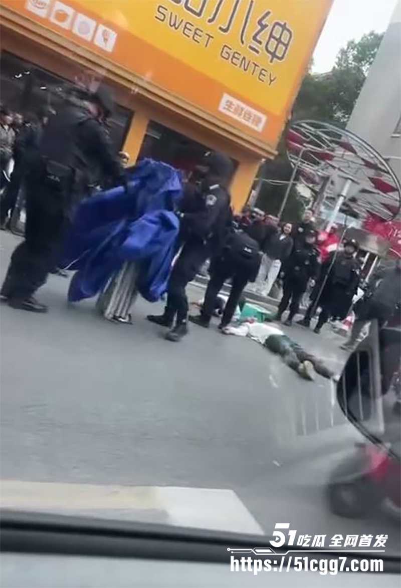 武汉外卖员骑手 反杀商家视频流出 6 拷贝