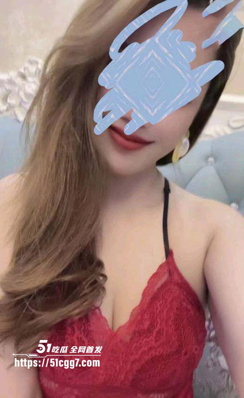 海角乱伦大神老爹的小老婆 终于强上了后妈 暴力抽插逼逼也流水 真的属实过瘾