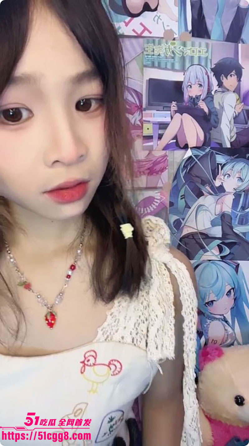 06年嫩妹自慰直播3