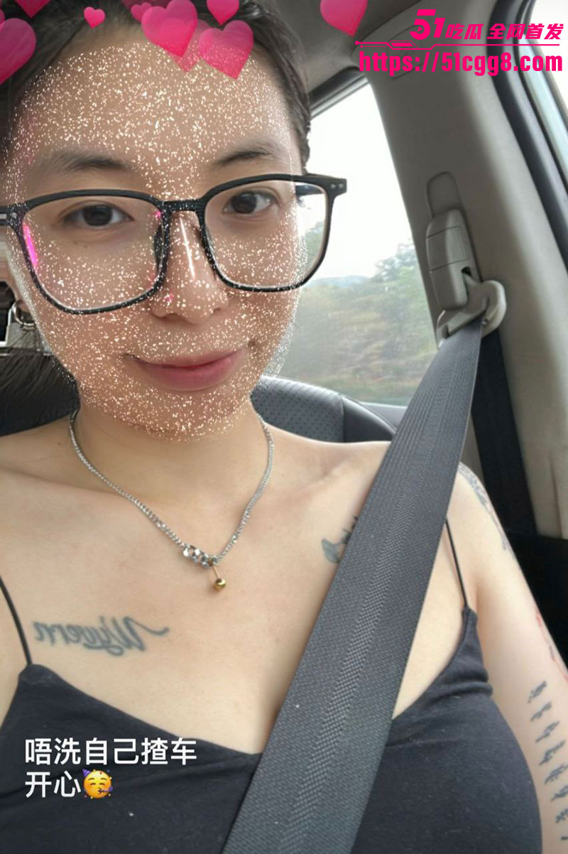 深圳幼教离异少妇 何雅珊 欲望爆棚四处约炮 不幸中招得HPV阳性 生化母体疯狂吞屌骑乘视频曝光！