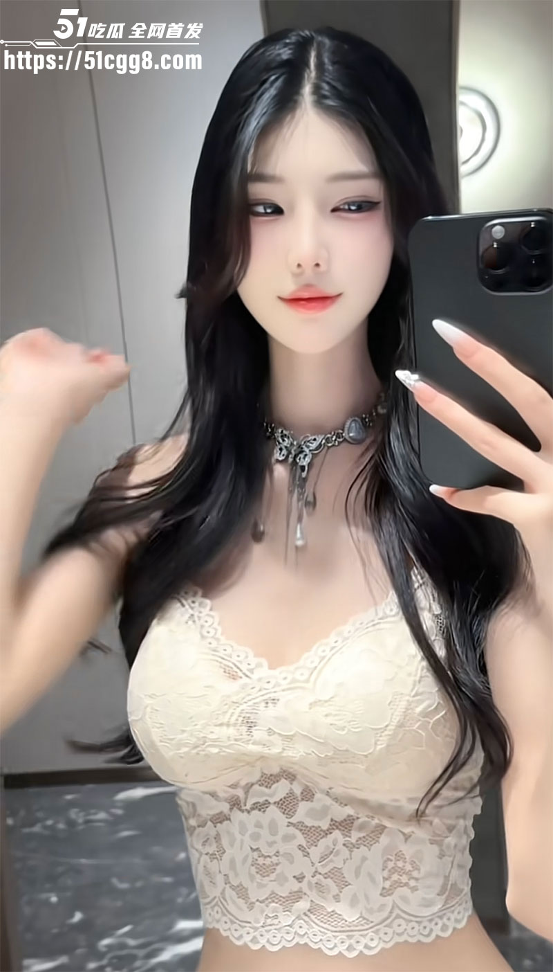 猫梨梨性感福利视频2