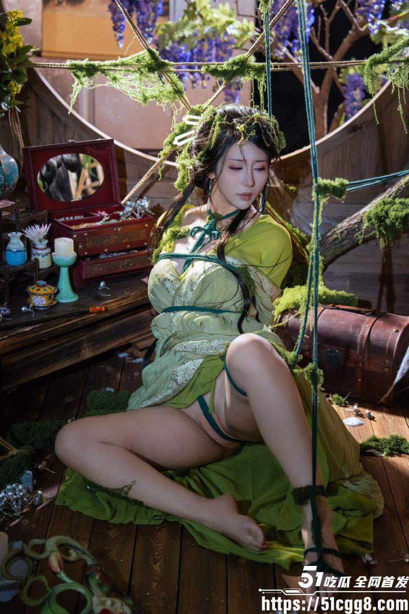 极品福利姬奶桃桃全身被捆绑苔缚 3