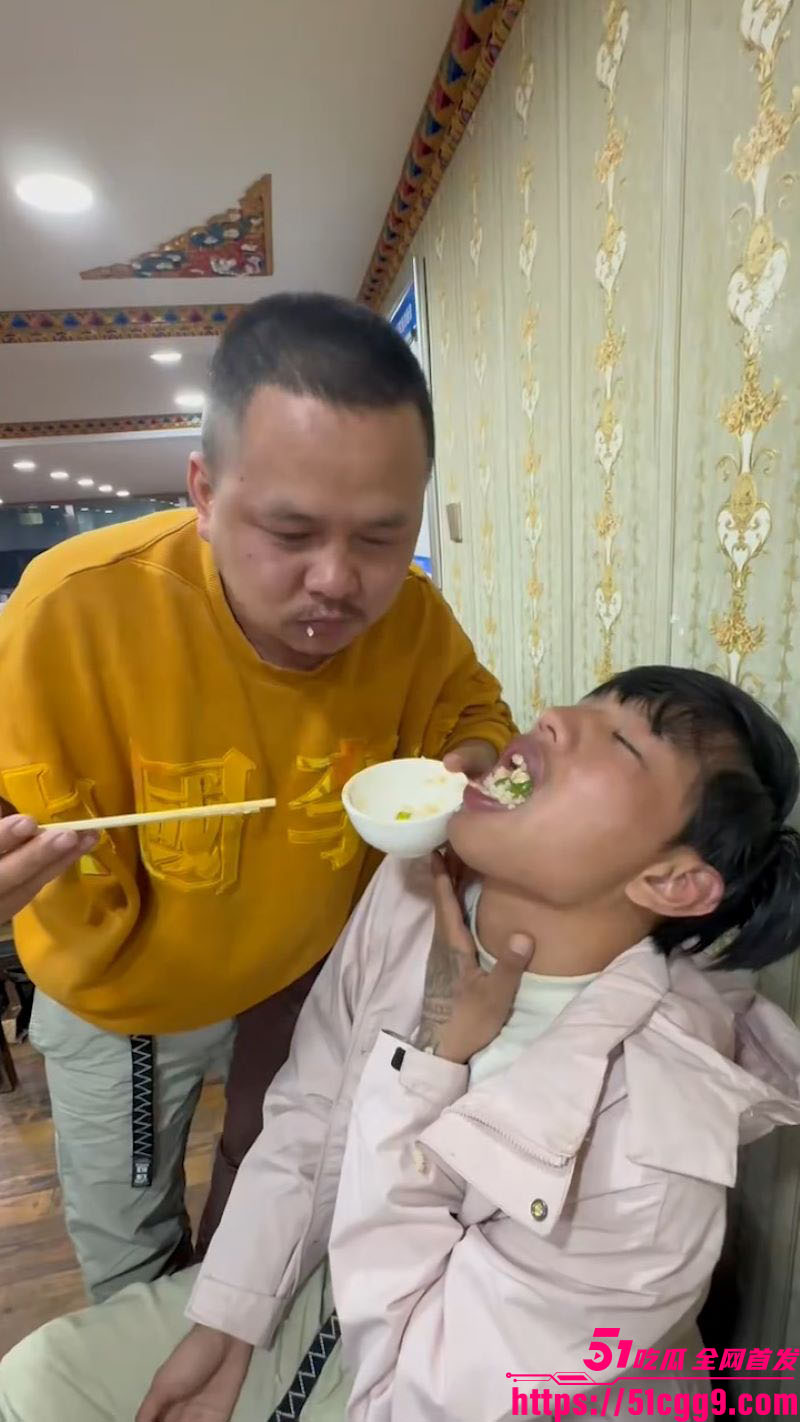 李老八旗下直播员张明权 6
