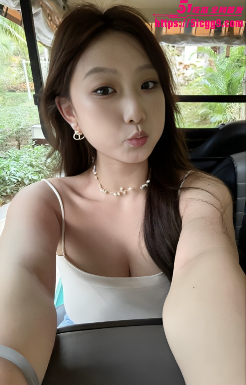 山东济南超美校花 为赚生活费下海捞金 黑丝高跟性感妩媚 鸡蛋抹油塞穴 画面极度炸裂！