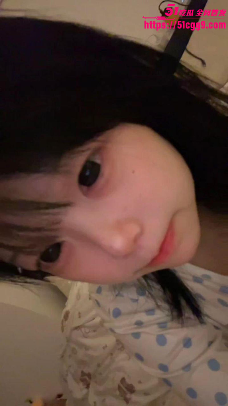 推特网红池奈奈大尺度私密视频03