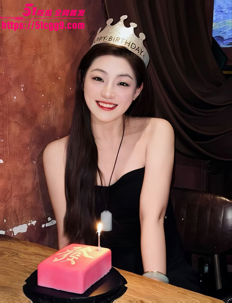 高颜值大学生 张灵 私密视频流出 清纯校花下海兼职打鱼 富哥操完不给钱跑路财色俩空！