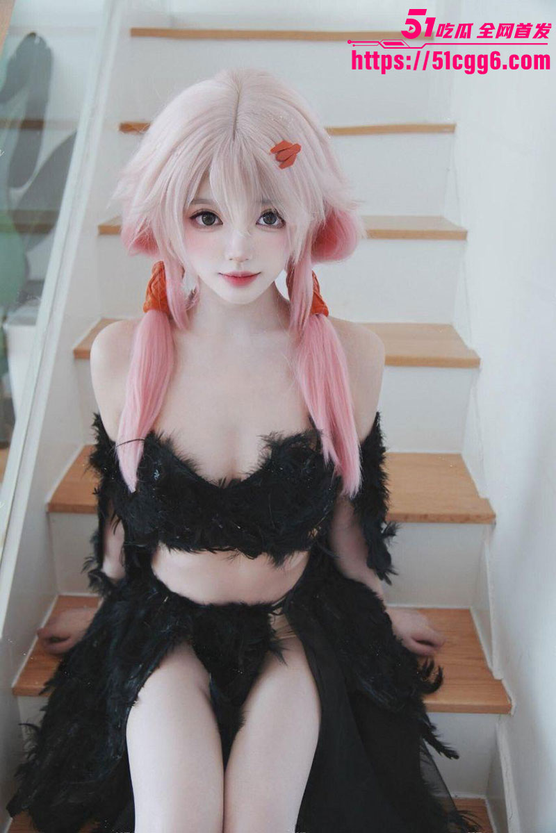 福利姬昭昭性感写真5