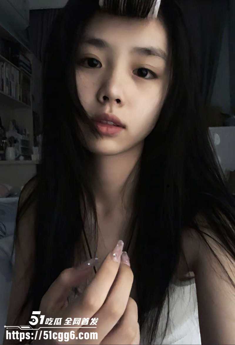 上戏24级播音母狗于子晏出轨视频流出3拷贝