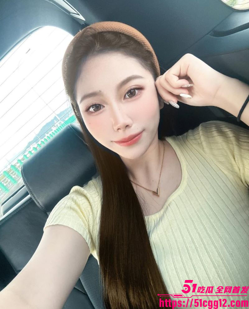 极品纹身网红娜娜惨遭偷拍 3