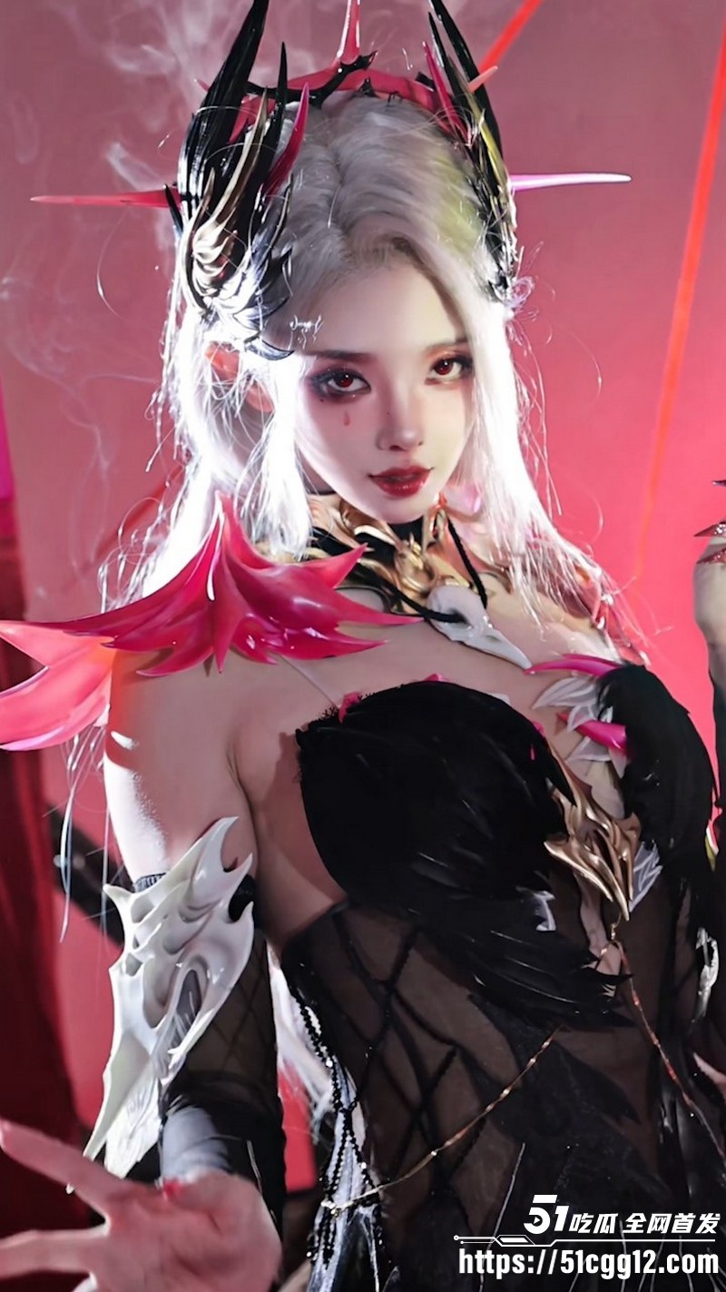 抖音500万粉 走路摇zly AI魔改神作 COS女神一键脱衣 巨乳弹跳乳交夹击 口交深喉颜射爆浆 反差福利年度最猛！