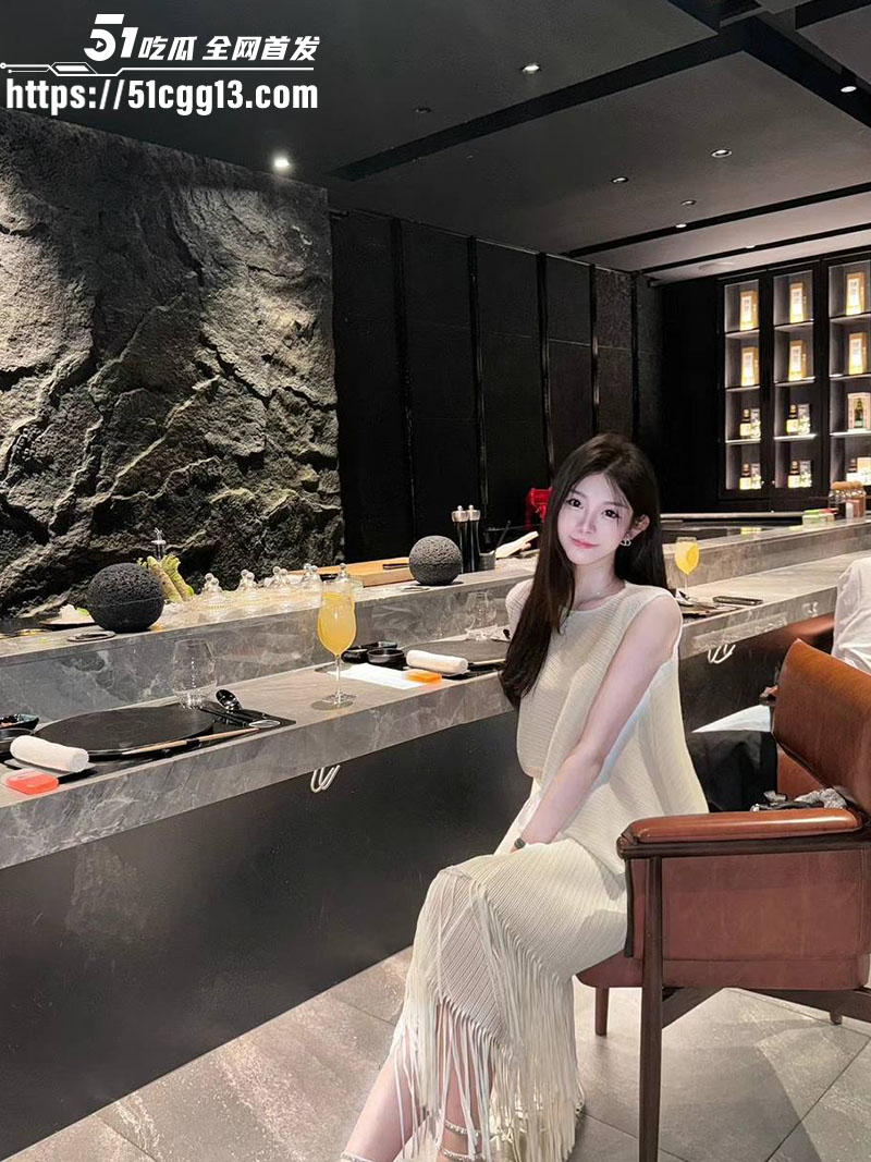 潇可儿与富二代酒店床战2