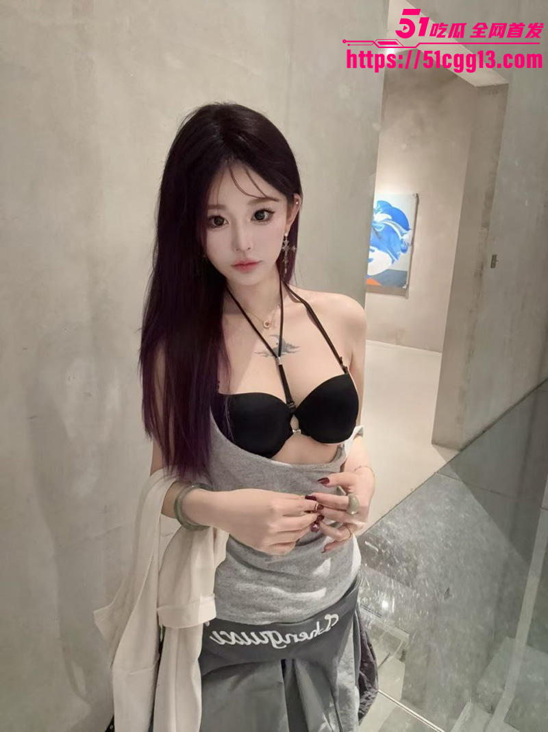 极品精神小妹 夏以默 无套激战精神小伙 情趣渔网装遮不住魔鬼身材 丰满美乳乳浪翻腾诱惑爆棚！