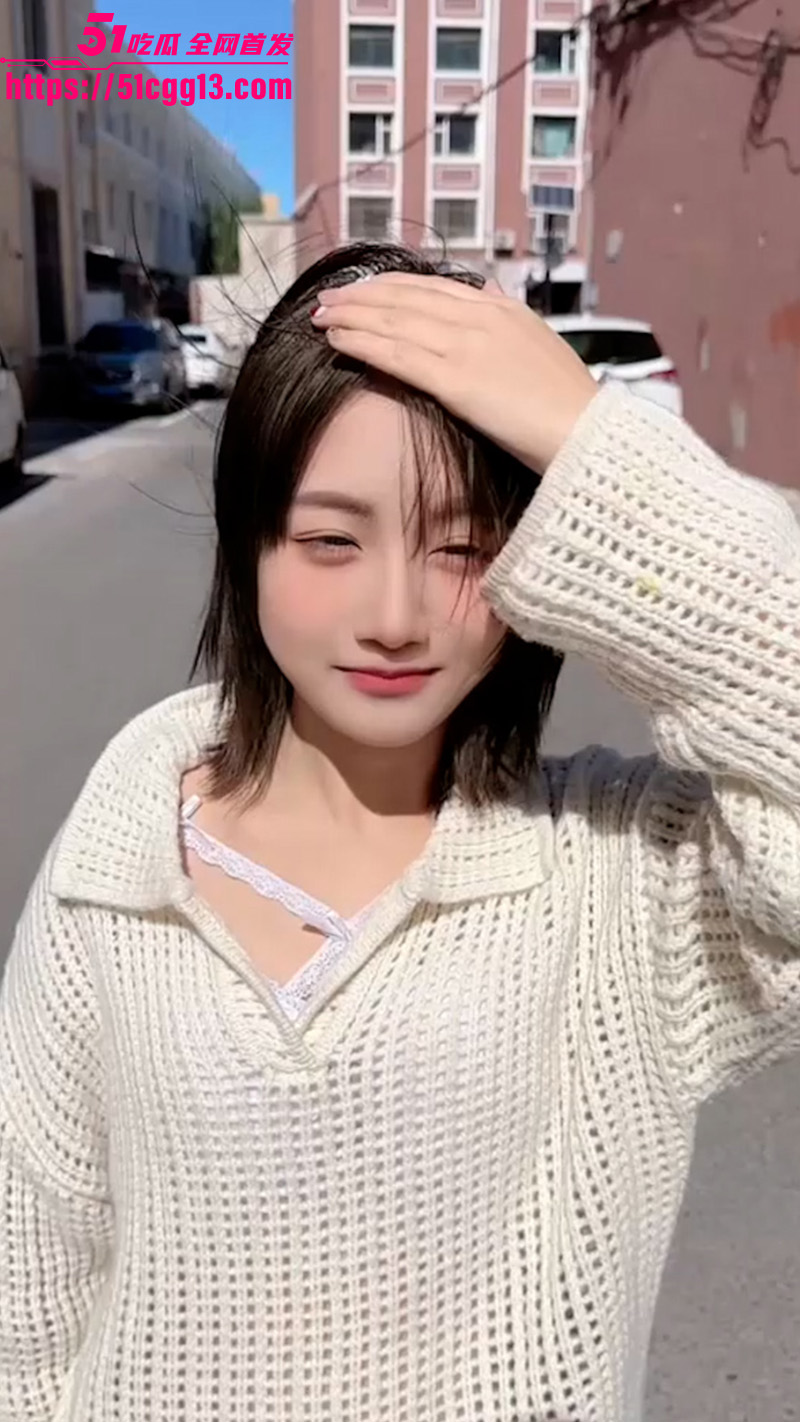极品软萌少女 十七的猫 大尺度私拍合集 反差小可爱毒龙滴蜡调教 男主姨妈期闯红灯爆操 感官刺激到炸！