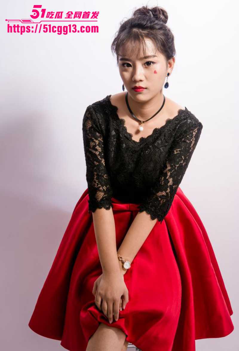 河北保定巨乳人妻闫文晶不雅视频曝光2拷贝