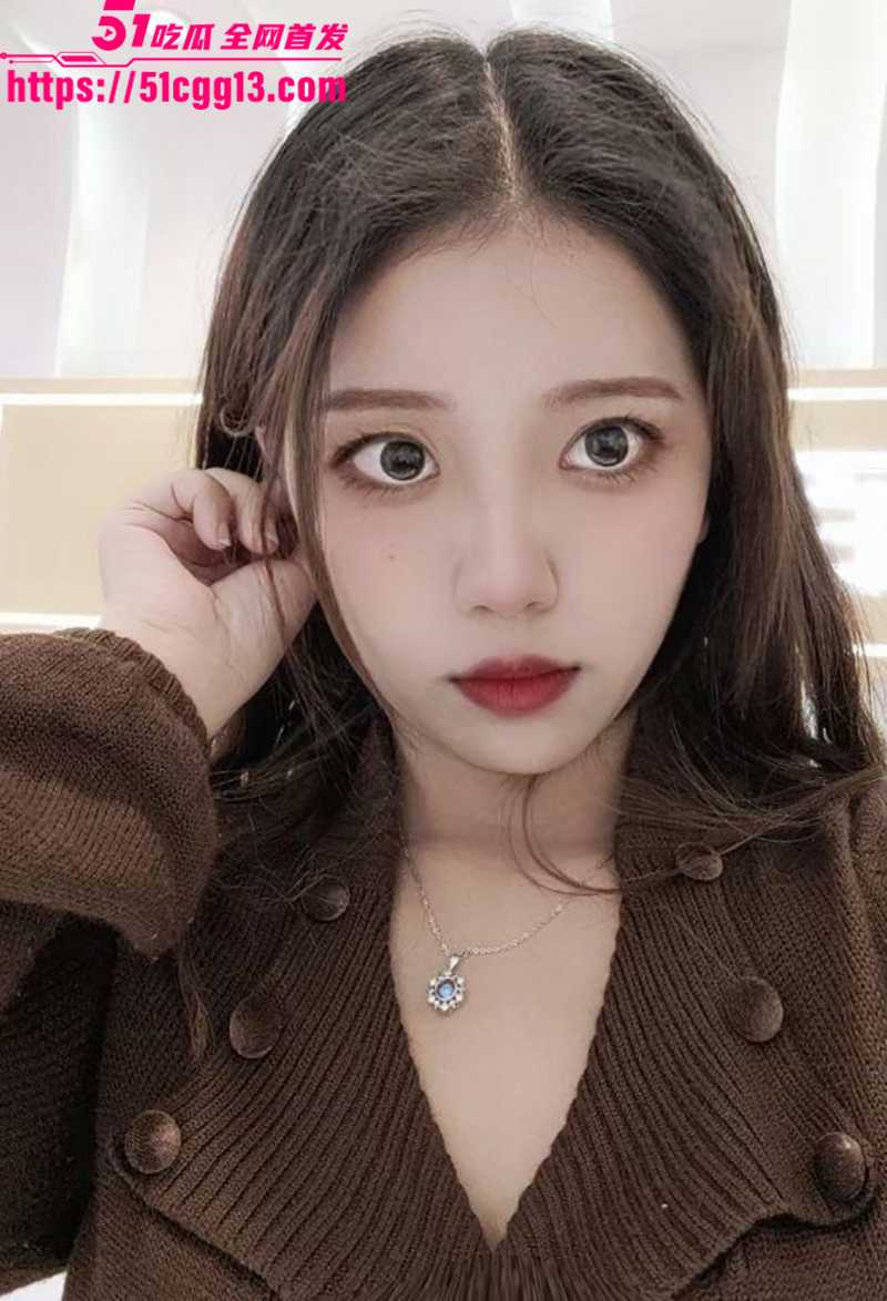 保定大奶人妻 闫文晶 婚前风流沉沦炮友怀抱 如母狗顺从蹶臀交欢 谁料绿帽老公大手一挥 亲曝性爱视频邀全网共赏！