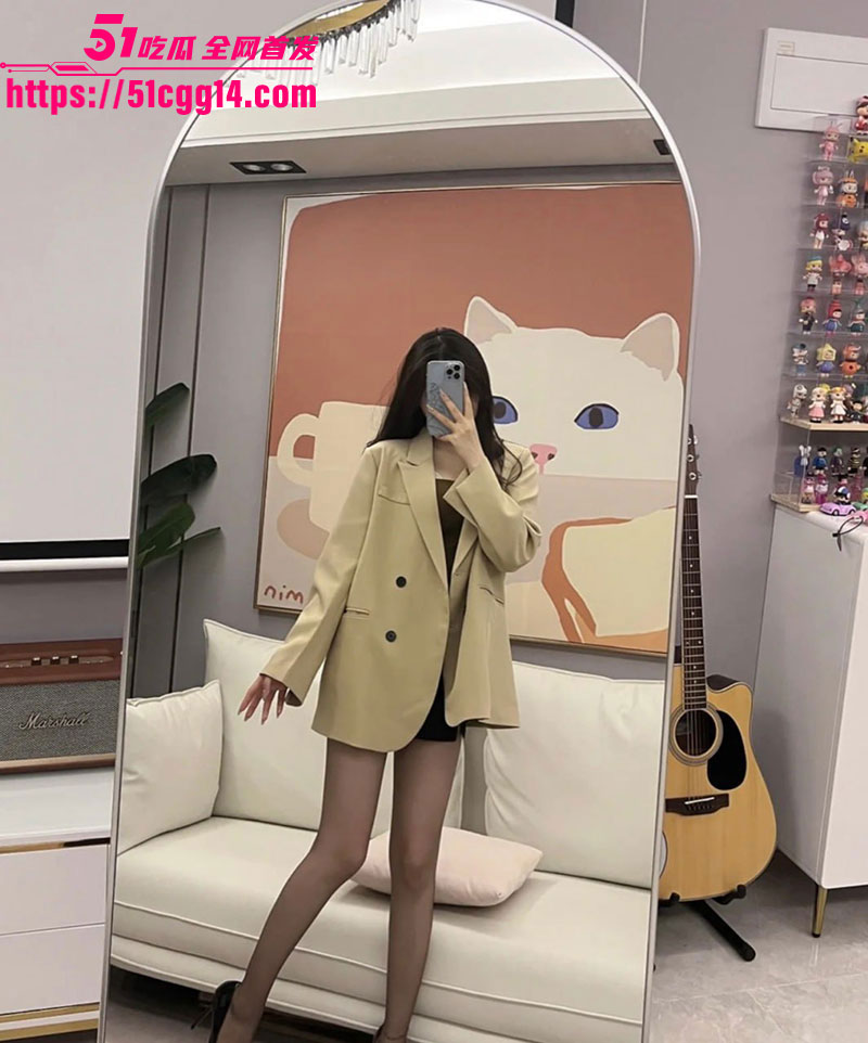 推特极品人妻一色初放4