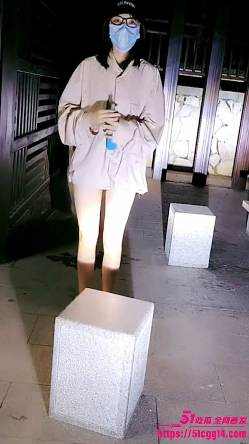 小妲己博主我不睡楼道户外狂野啪啪 8