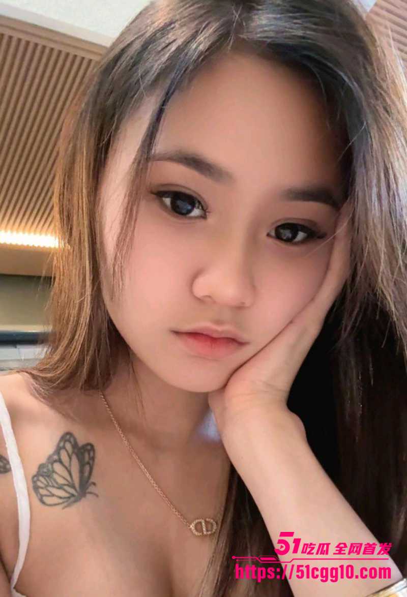 新加坡TITOK混血嫩妹网红nut不雅视频流出5拷贝