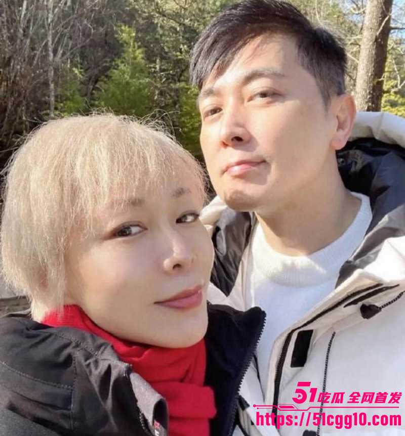 男演员保剑锋被前任黄慧颐直播曝光019