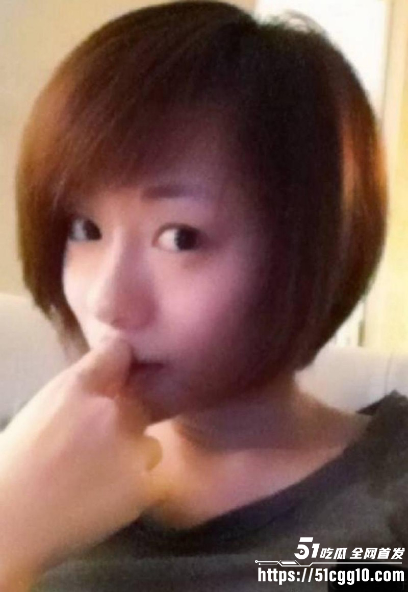 男演员保剑锋被前任黄慧颐直播曝光010