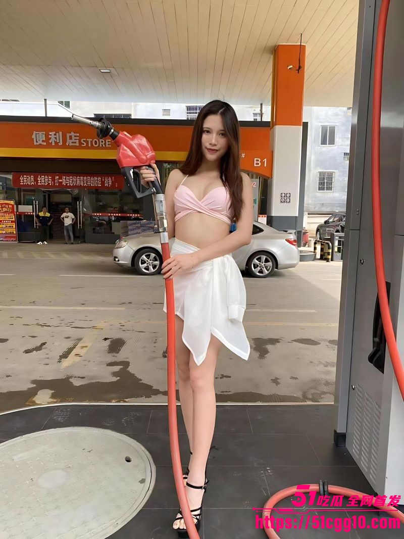 江门美孚1号加油站比基尼营销 6