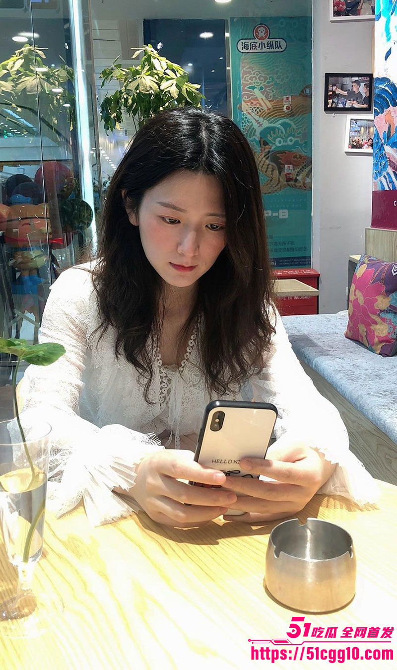 30岁极品少妇 爱涩梨 大尺度性爱视频流出 男友胯下的淫贱母狗 肉丝制服各种姿势轮番榨精到瘫软！