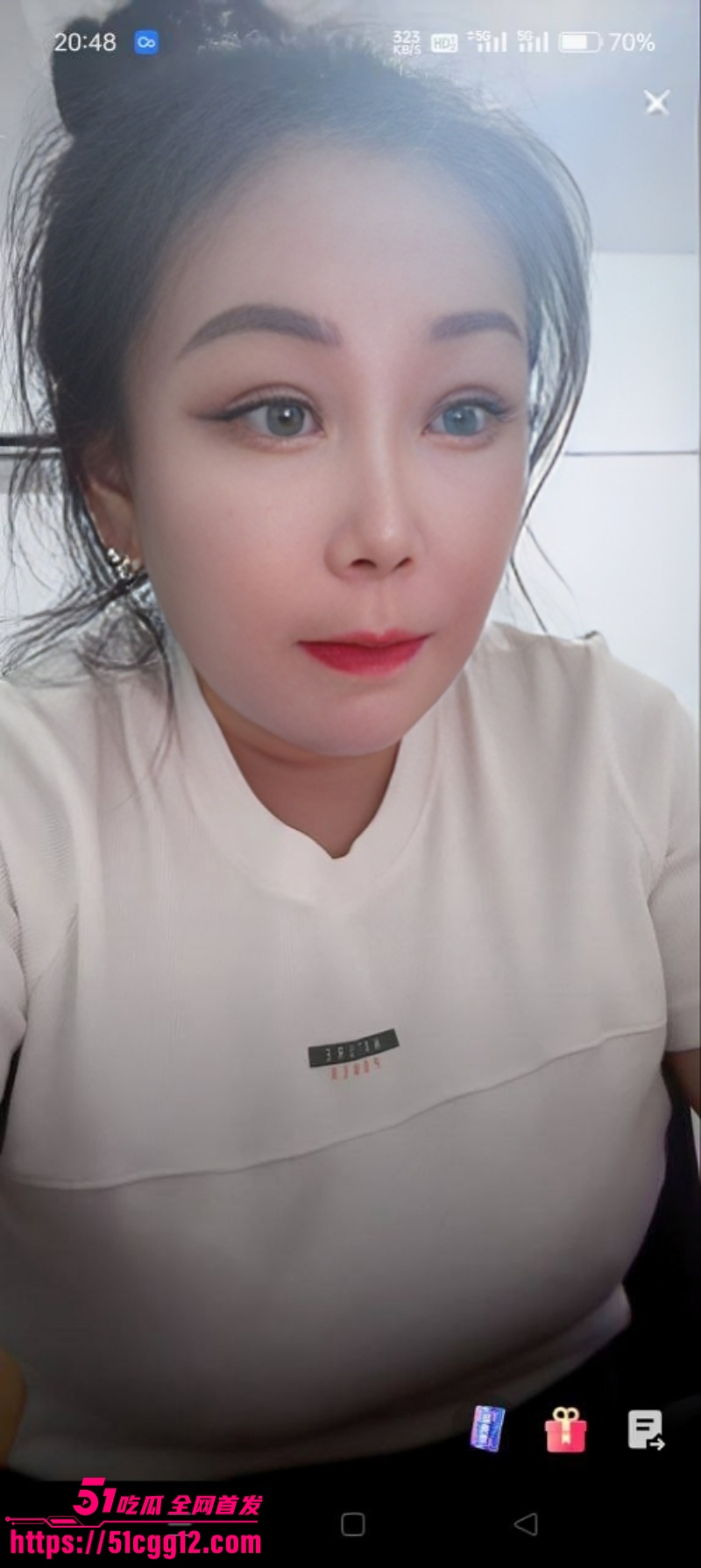 快手风骚荡妇单身娜姐私密视频02