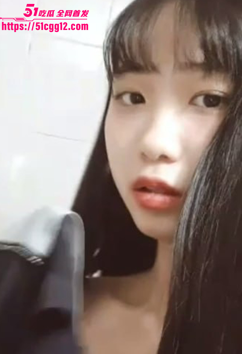 黄晓盈牙刷刷逼3