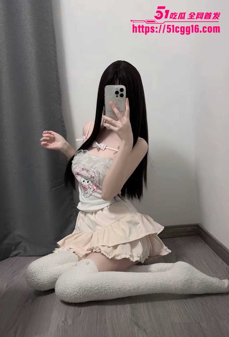 双马尾可爱萝莉困困喵性爱合集流出 1 拷贝