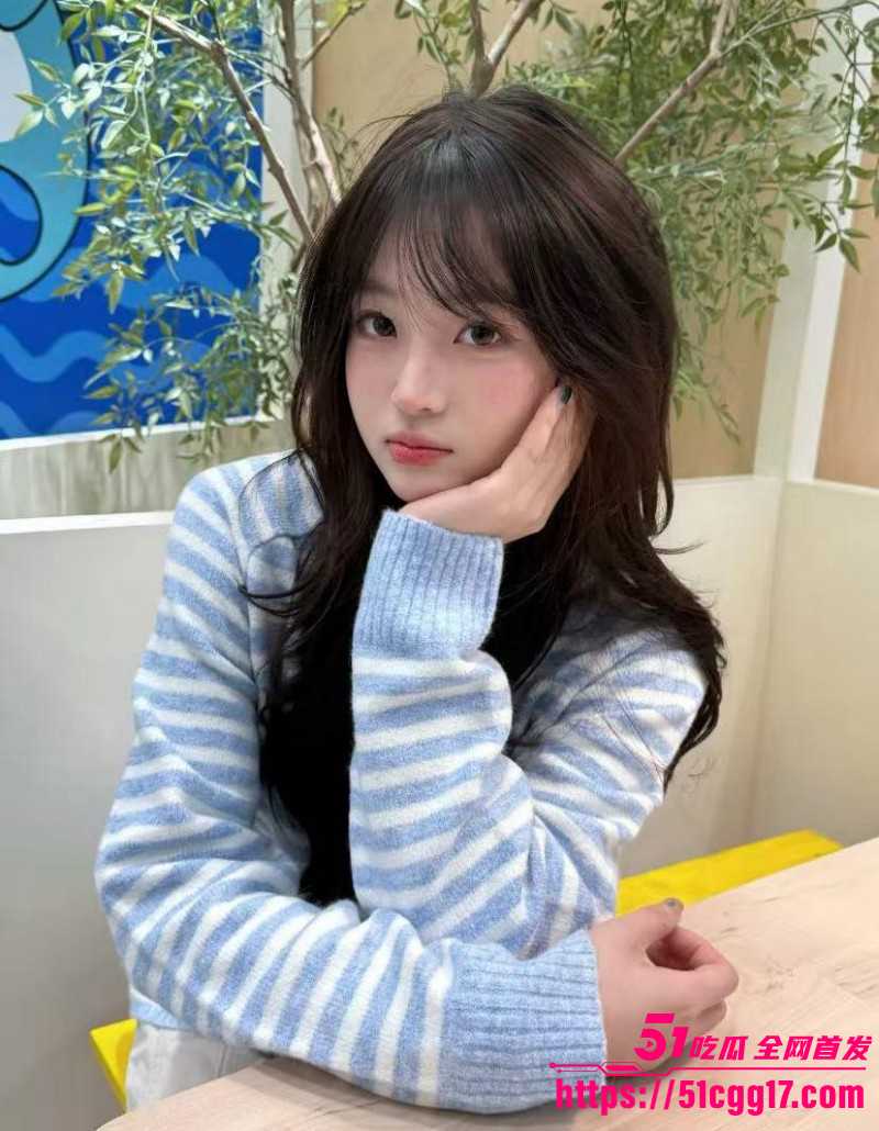 乱伦大神 大胸妹妹会喷奶 暴操性感孕妇老妹 被操得边喷奶边高潮 太刺激了！