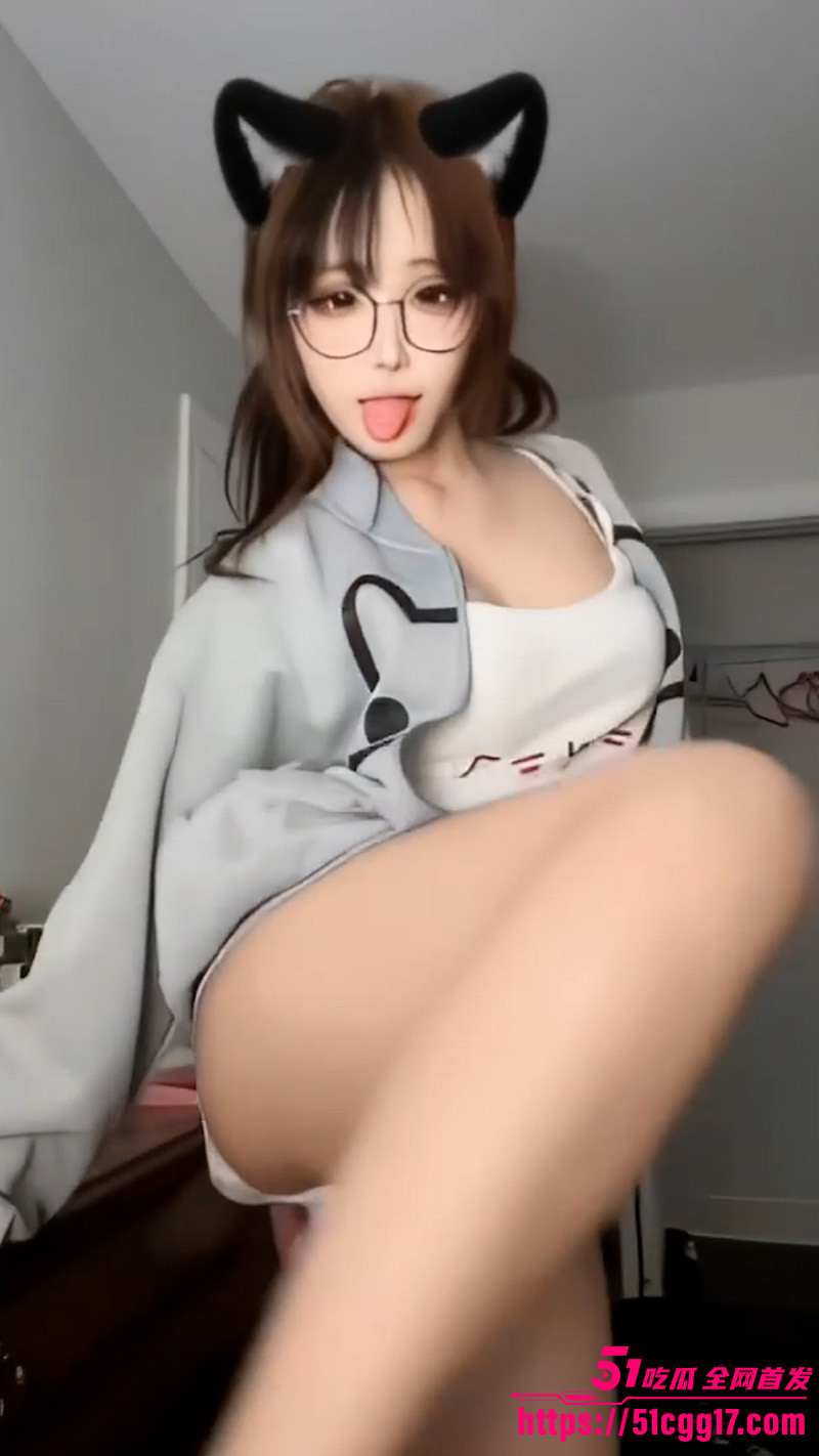 顶级福利姬 喵萝 骚浪裸舞流出 阿黑颜吐舌反差撩人 扭腰顶胯美乳狂晃 纯欲诱惑勾魂摄魄！