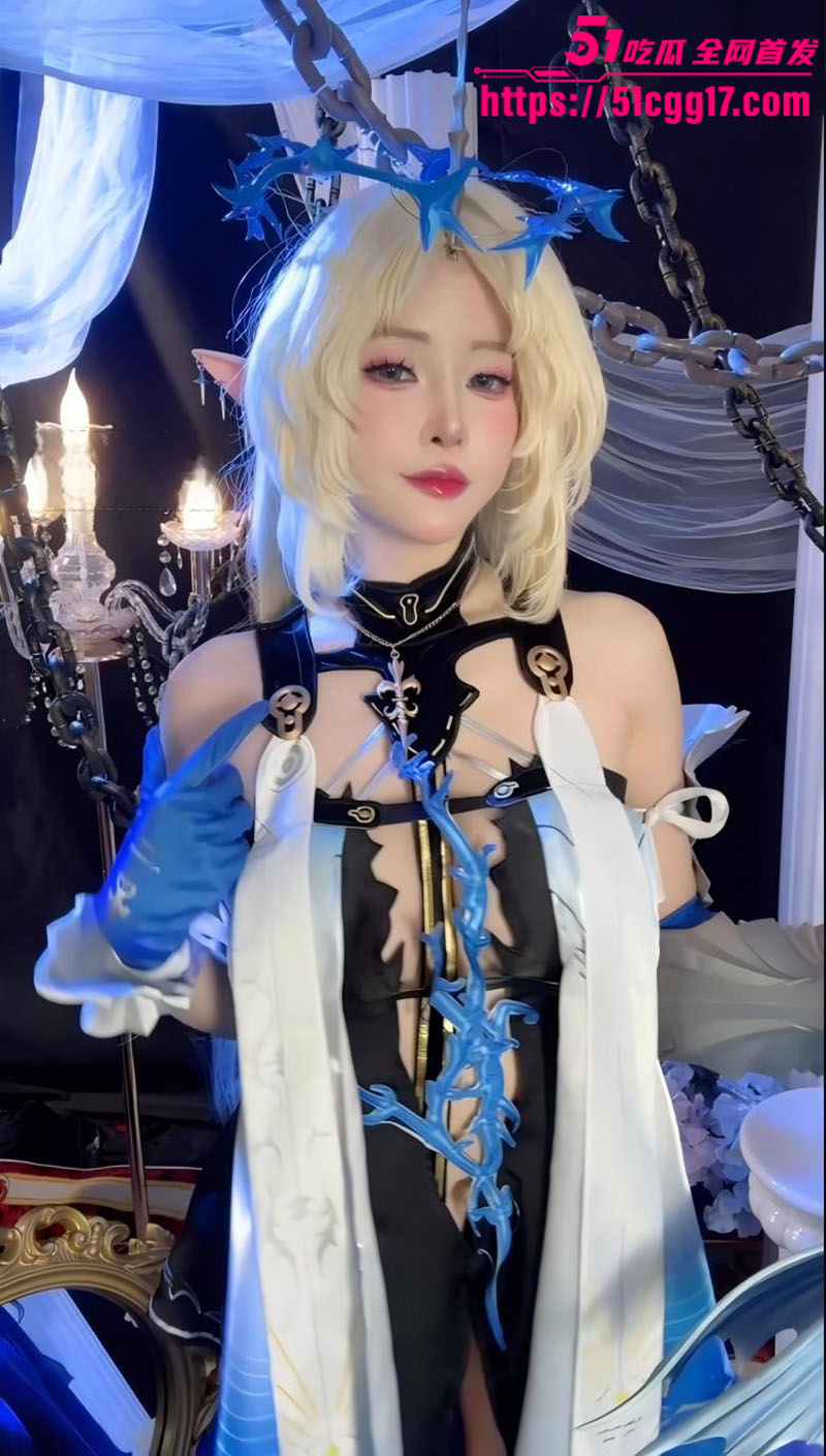 台湾巨乳福利姬 TinyAsa 最新写真私拍 完美复刻鸣潮卡提希娅 油光巨乳曲线曼妙 让人欲罢不能！